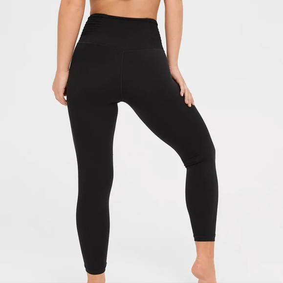 NWT Aerie OFFLINE Real Me Smocked Legging, Size XSmall, Color Black - Picture 3 of 10